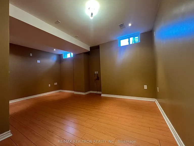 53 Shadow Falls Dr — Photo 19