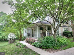 13648 Barren Springs Ct, Centreville, VA 20121