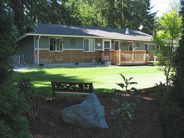 stick built rambler on 1.15 acres