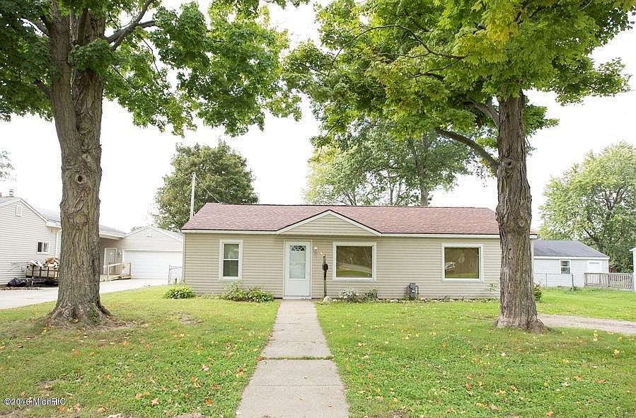 1st image of 2020 Baldwin Dr