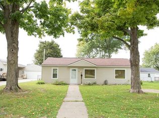 2020 Baldwin Dr, Niles, MI 49120