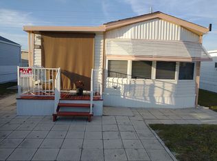 4421 Lane Rd #166B, Zephyrhills, FL 33541