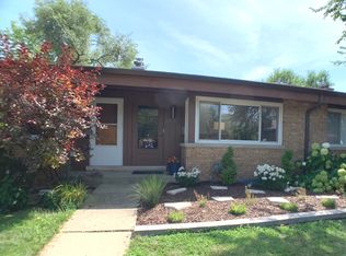 3310 Central St #0, Evanston, IL 60201