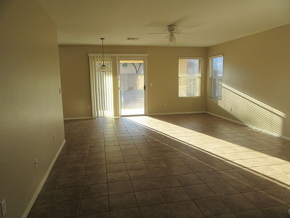 2nd image of 807 E Desert Holly Cir