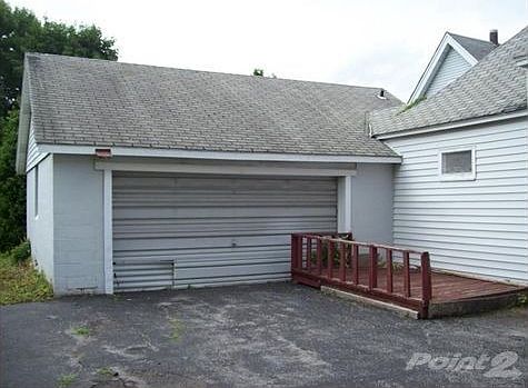 2 Car Garage
