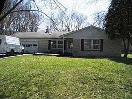 1st image of 7315 E 55th St