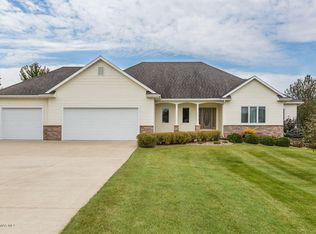 1345 Valley View Dr SW, Oronoco, MN 55960