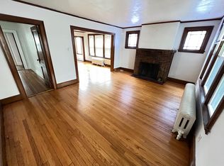 180 S Highland St #1, West Hartford, CT 06119