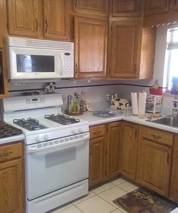 5th image of 913 Willow Ave