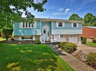 397 Springwood Dr, Verona, PA