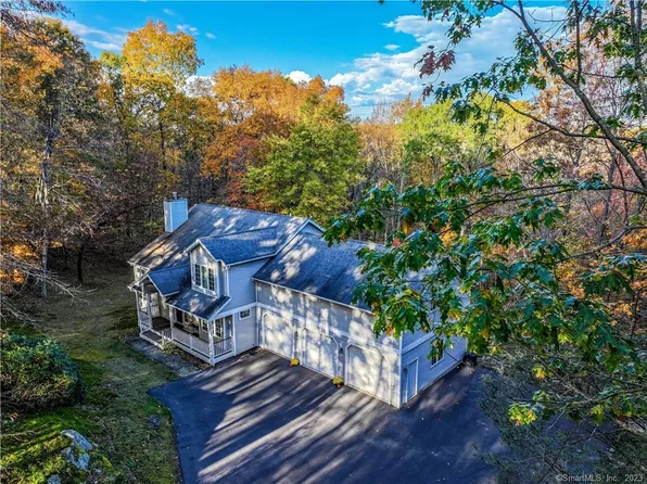 110 Stuart Road East, Bridgewater, CT 06752