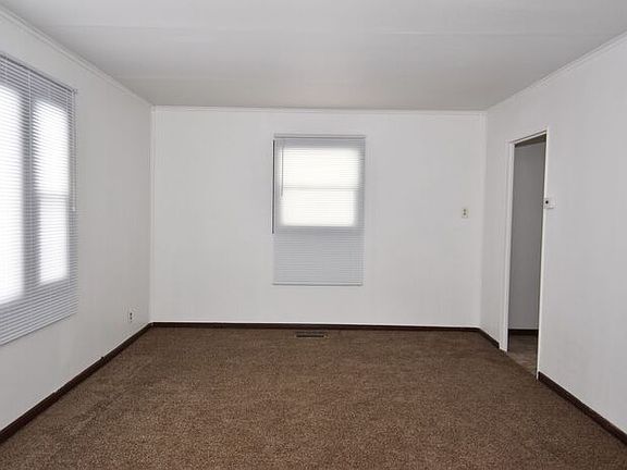 5th image of 3619 Carroll St