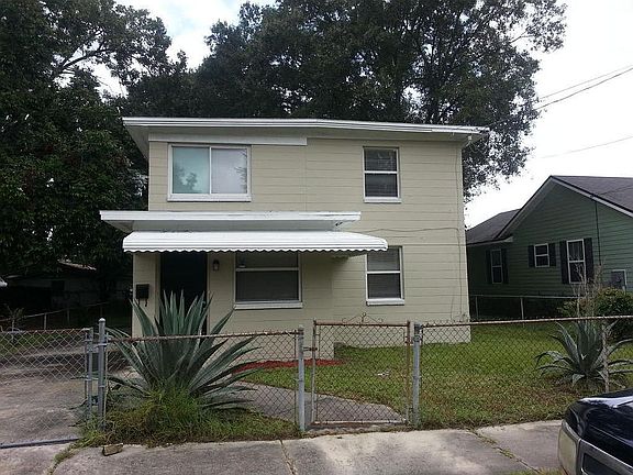 2nd image of 1811 W 4th St