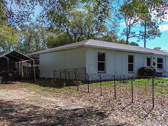 3rd image of 457 N Rooks Ave