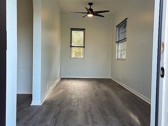 4th image of 438 Lilac Ct