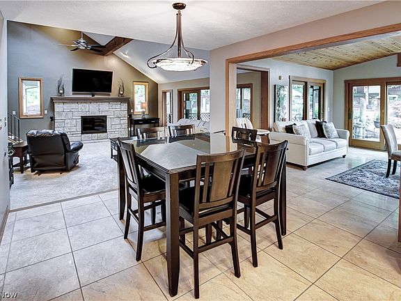 5th image of 77 Carr Rd