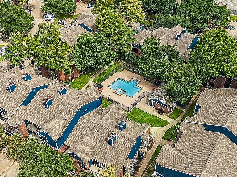 Eastgrove Apartments
