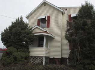 412 N Penn St, Connellsville, PA 15425