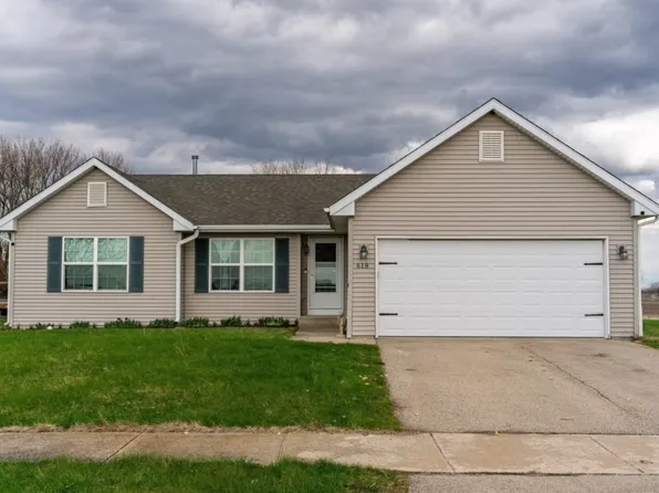 618 Pierce St, Creston, IL 60113