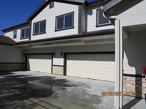 4th image of 403 E Romie Ln