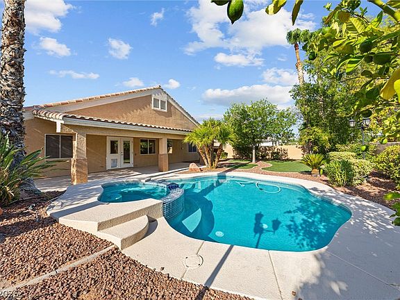 4th image of 5612 Summer Splash Ct