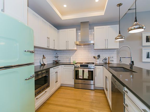3rd image of 2059 N Mozart St APT 3
