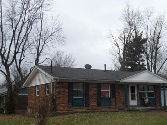 2nd image of 5320 Rookwood Ave