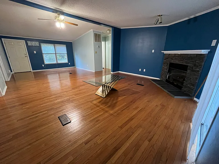 253 Olde Concord Rd — Photo 4