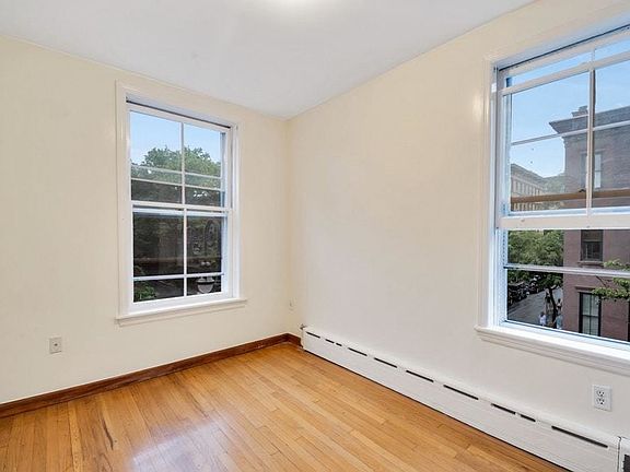 4th image of 62 Charles St APT 3