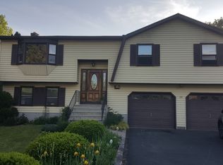 195 McGrath Rd, South Windsor, CT 06074