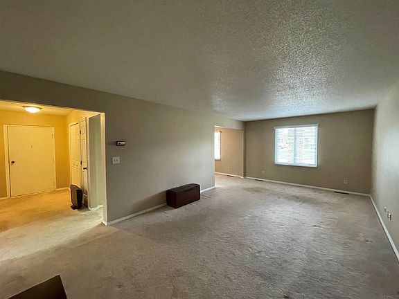4th image of 4501 N Wheeling Ave #7A-106