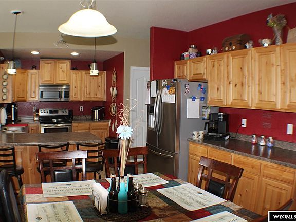 3rd image of 789 Blue Sage Way
