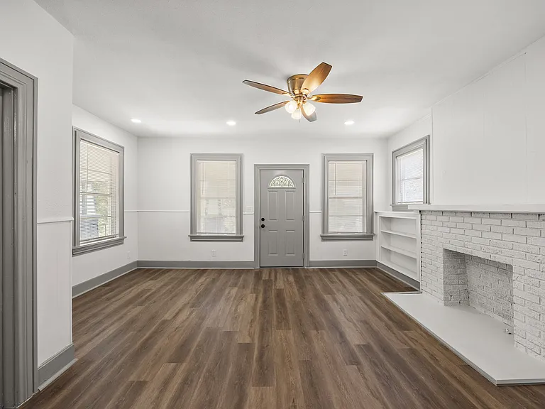 1850 Highland Ave — Photo 3