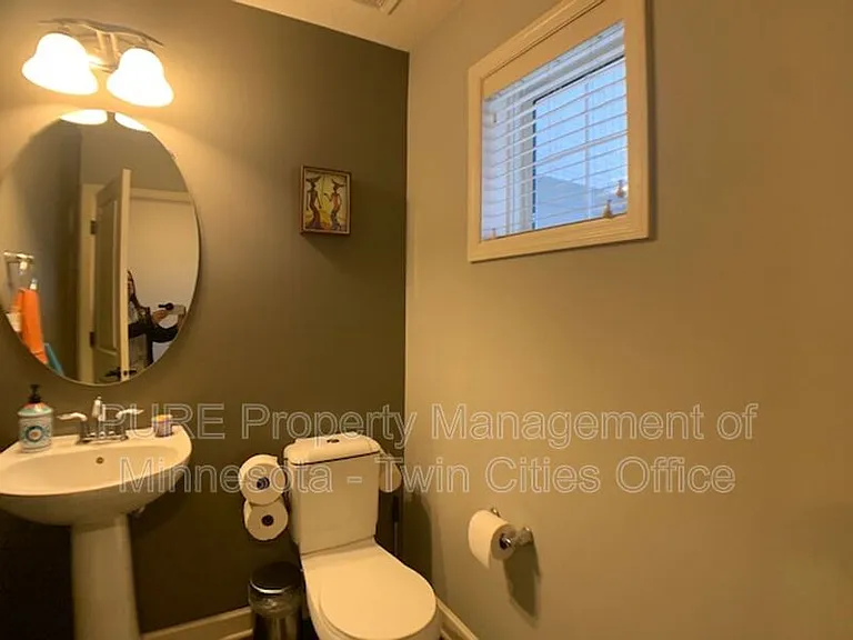 3467 Chestnut Ln — Photo 9