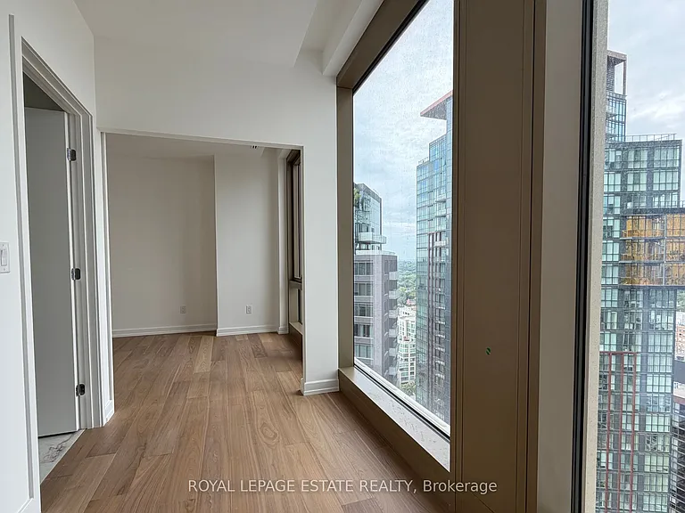 1315 Bay St #2201 — Photo 12