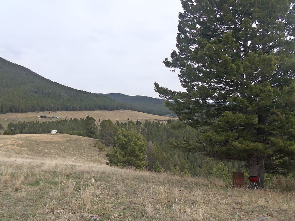 2nd image of 000 Bear Coulee Land