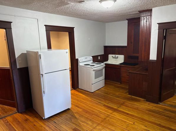 201 Waldo St #12