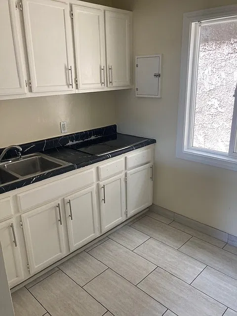 Studio, $1,250 — Photo 4