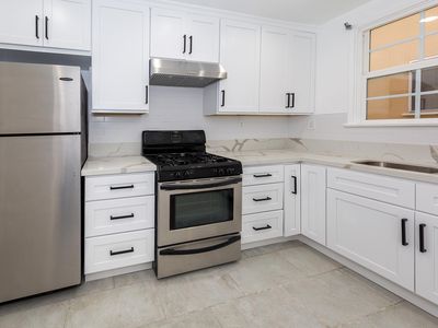 1526 S Beverly Dr, Los Angeles, CA, 90035