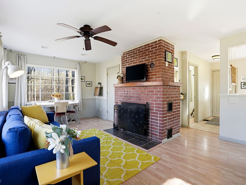 13th image of this home