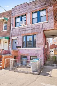 34-70 110th St, Corona, NY, 11368