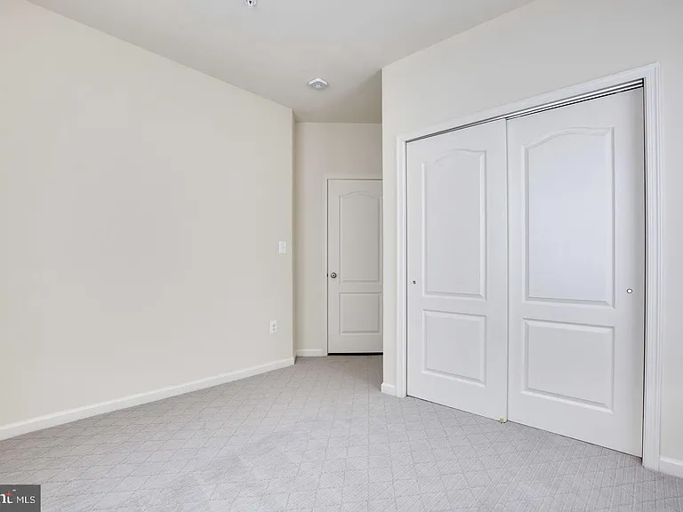23473 Logans Ridge Ter — Photo 19