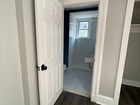 3rd image of 235 Grafton Ave APT 2