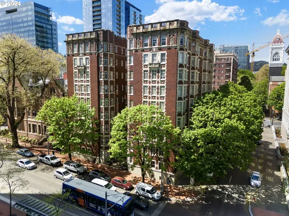 1209 SW 6th Ave Unit 203, Portland, OR 97204