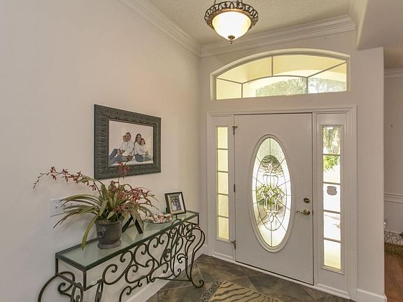 003_Foyer[1]