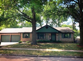 1931 SW Briarwood Dr, Topeka, KS 66611