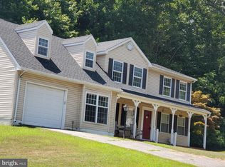 5561 Rowser Dr, Woodbridge, VA 22193