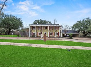 1106 Avenue O, Huntsville, TX 77340