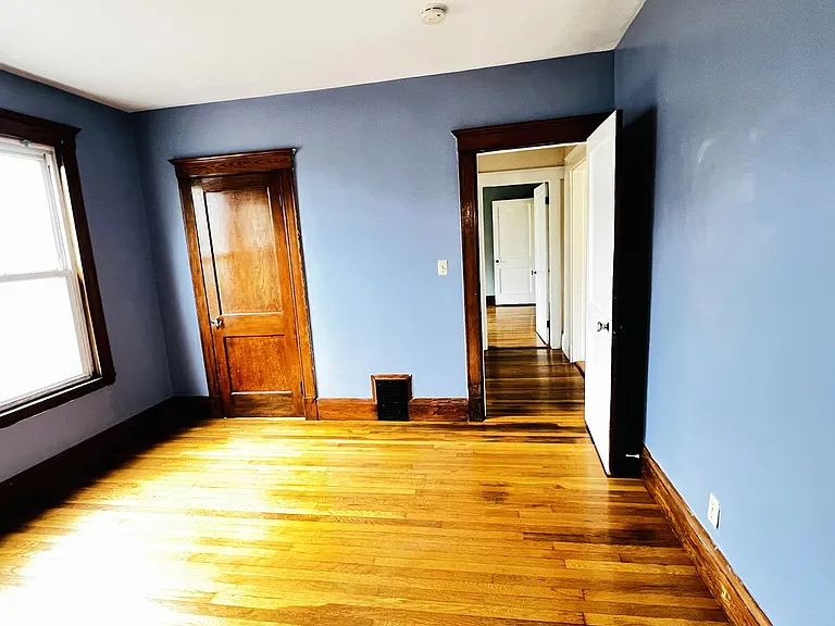 12 Michigan Ave #3 — Photo 8