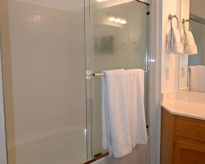 9142 Eastpointe Ct — Photo 20